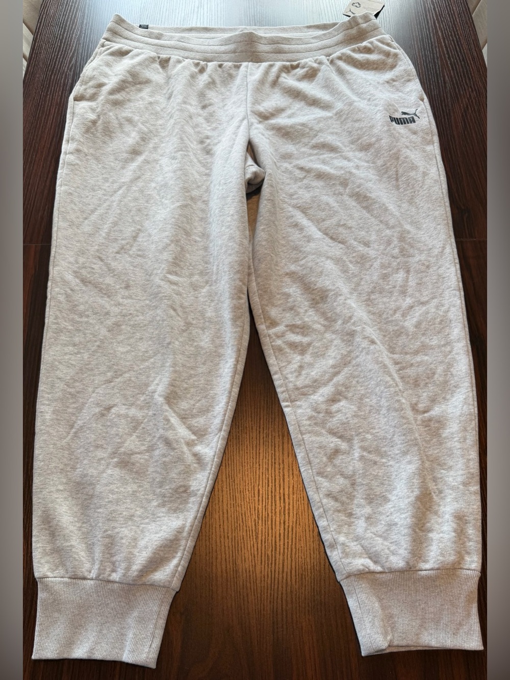 NWT PUMA Women’s Light Heather Grey Essentials Sweatpants Joggers Size XXL